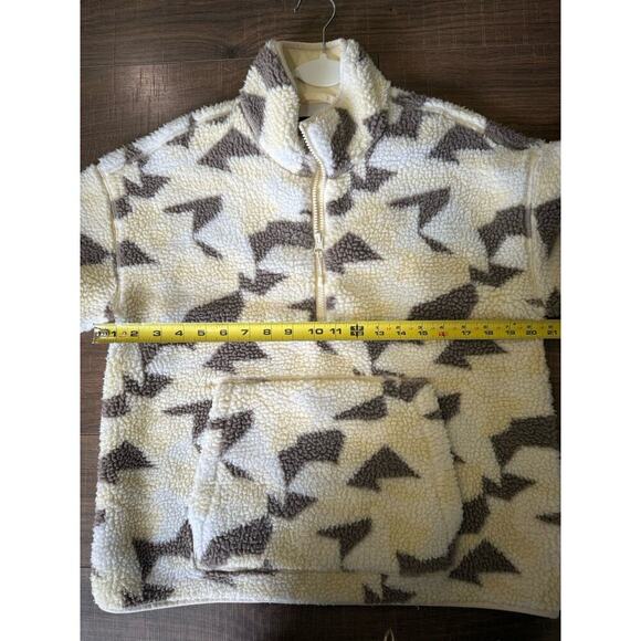 United by Blue Recycled Sherpa Half Zip Pullover Egret Cream Beige Tan Size S - Picture 5 of 7